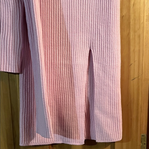Pink Ribbed Skirt Set - Picture 4 of 4